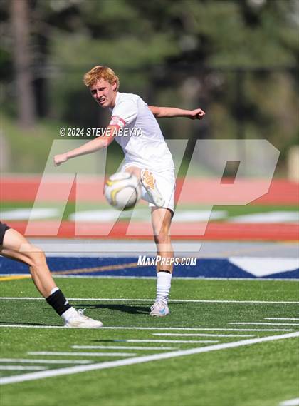 Thumbnail 1 in Regis Jesuit @ Arapahoe photogallery.