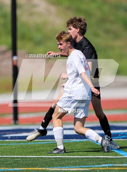 Thumbnail 1 in Regis Jesuit @ Arapahoe photogallery.