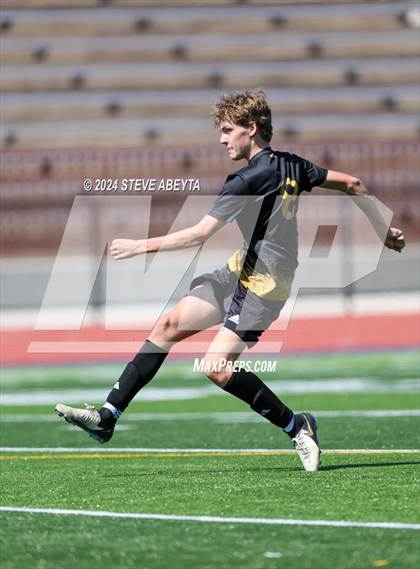 Thumbnail 3 in Regis Jesuit @ Arapahoe photogallery.