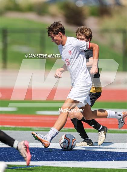 Thumbnail 3 in Regis Jesuit @ Arapahoe photogallery.