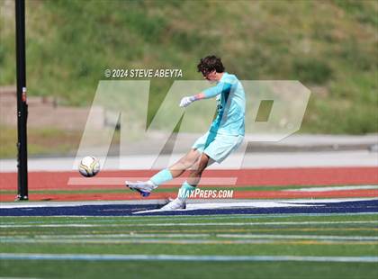 Thumbnail 1 in Regis Jesuit @ Arapahoe photogallery.