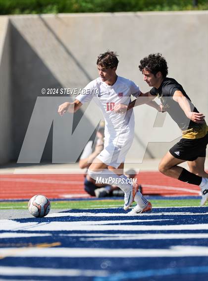 Thumbnail 2 in Regis Jesuit @ Arapahoe photogallery.