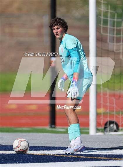Thumbnail 1 in Regis Jesuit @ Arapahoe photogallery.