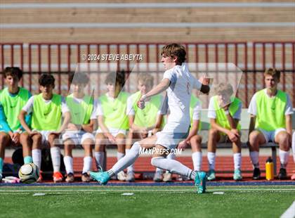 Thumbnail 1 in Regis Jesuit @ Arapahoe photogallery.