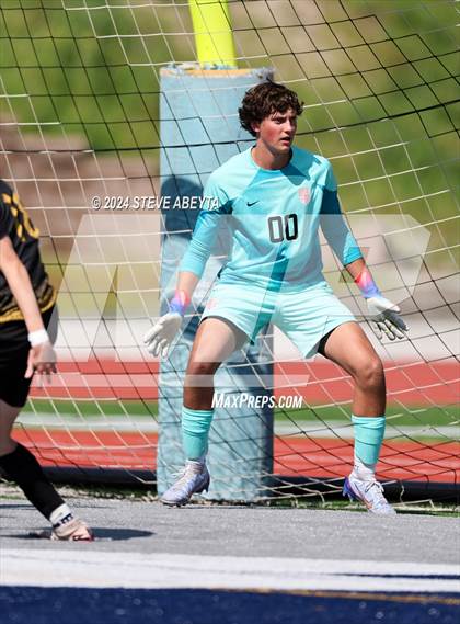 Thumbnail 3 in Regis Jesuit @ Arapahoe photogallery.
