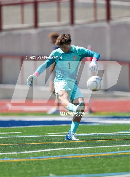 Thumbnail 2 in Regis Jesuit @ Arapahoe photogallery.