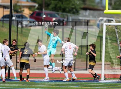 Thumbnail 1 in Regis Jesuit @ Arapahoe photogallery.