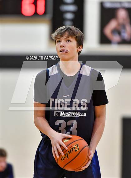 Thumbnail 2 in Stony Point @ Vandegrift photogallery.