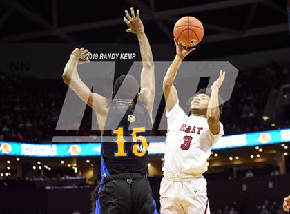 Thumbnail 1 in Shadow Mountain vs Memphis East (Bass Pro Shop Tournament of Champions) photogallery.