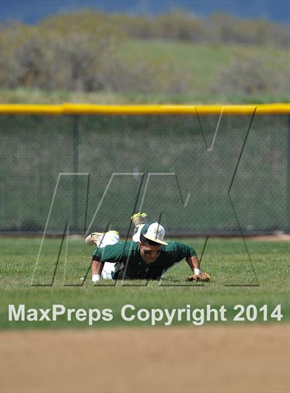 Thumbnail 2 in Denver East @ Mountain Vista (CHSAA 5A District 4 Playoff) photogallery.