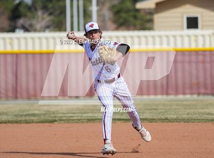 Thumbnail 3 in Cherokee Trail @ Chatfield photogallery.