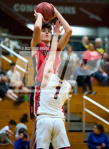 Thumbnail 1 in Daniel Boone @ Dobyns-Bennett photogallery.