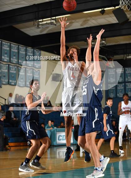 Thumbnail 3 in Pacifica Christian/Orange County vs. Trabuco Hills photogallery.