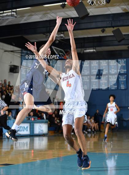 Thumbnail 3 in Pacifica Christian/Orange County vs. Trabuco Hills photogallery.