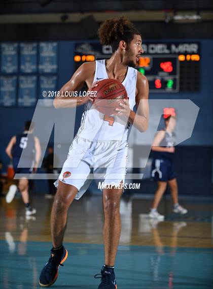 Thumbnail 1 in Pacifica Christian/Orange County vs. Trabuco Hills photogallery.