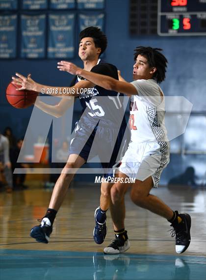 Thumbnail 2 in Pacifica Christian/Orange County vs. Trabuco Hills photogallery.