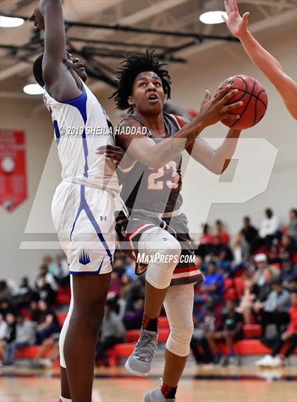 Thumbnail 2 in IMG Academy vs. Edgewater (Sun Bash Tournament) photogallery.