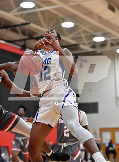 Thumbnail 1 in IMG Academy vs. Edgewater (Sun Bash Tournament) photogallery.