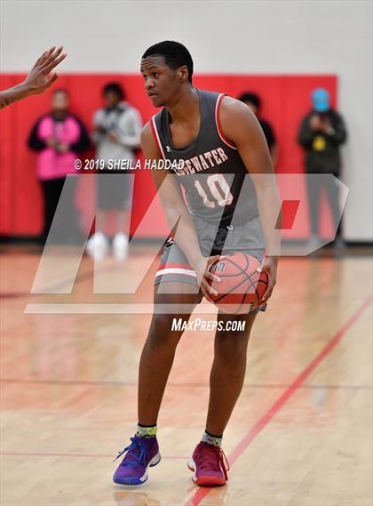 Thumbnail 3 in IMG Academy vs. Edgewater (Sun Bash Tournament) photogallery.