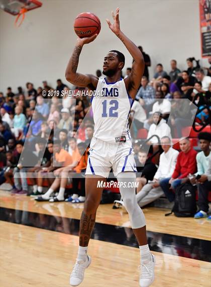 Thumbnail 2 in IMG Academy vs. Edgewater (Sun Bash Tournament) photogallery.