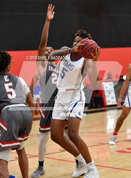 Thumbnail 2 in IMG Academy vs. Edgewater (Sun Bash Tournament) photogallery.