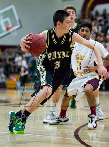 Thumbnail 3 in Royal @ Simi Valley photogallery.