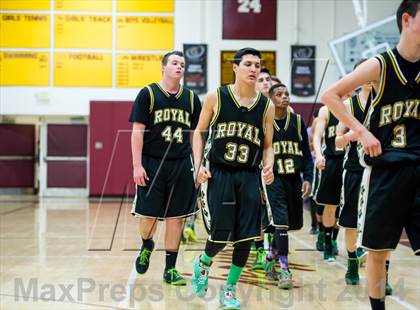 Thumbnail 1 in Royal @ Simi Valley photogallery.