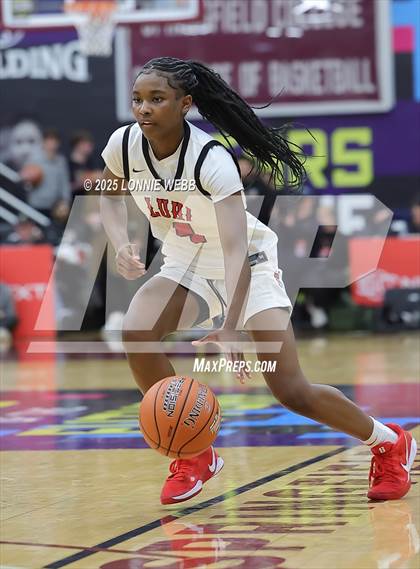 Thumbnail 1 in IMG Academy vs. Long Island Lutheran (Army National Guard Hoophall Classic) photogallery.