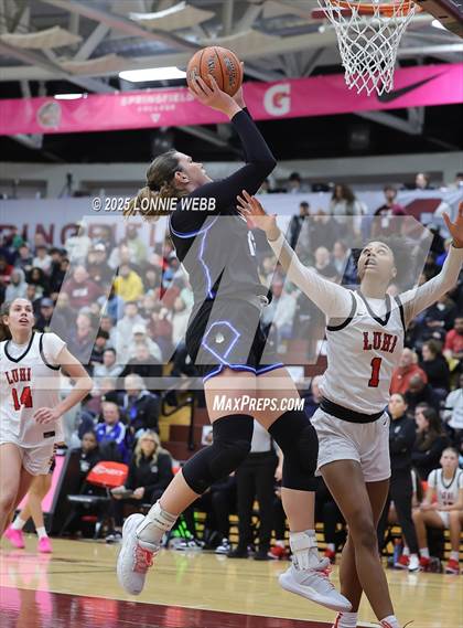 Thumbnail 3 in IMG Academy vs. Long Island Lutheran (Army National Guard Hoophall Classic) photogallery.