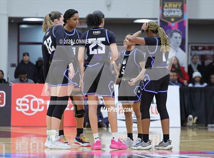 Thumbnail 3 in IMG Academy vs. Long Island Lutheran (Army National Guard Hoophall Classic) photogallery.