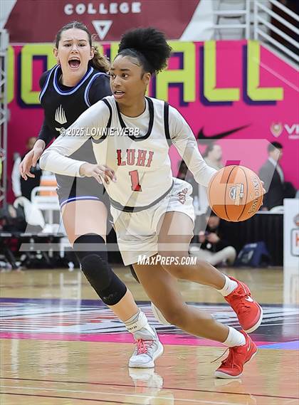 Thumbnail 1 in IMG Academy vs. Long Island Lutheran (Army National Guard Hoophall Classic) photogallery.