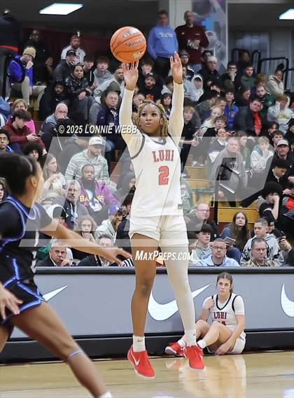 Thumbnail 1 in IMG Academy vs. Long Island Lutheran (Army National Guard Hoophall Classic) photogallery.