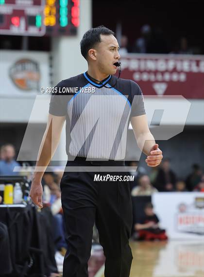 Thumbnail 3 in IMG Academy vs. Long Island Lutheran (Army National Guard Hoophall Classic) photogallery.