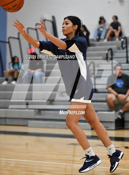 Thumbnail 1 in Yuma @ Gila Ridge photogallery.