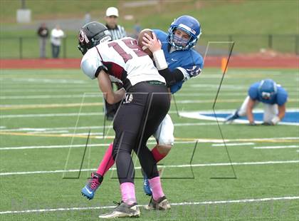 Thumbnail 1 in Valley Regional/Old Lyme @ Coginchaug Regional photogallery.