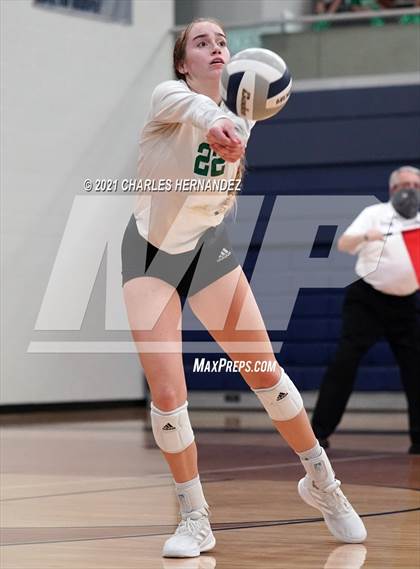 Thumbnail 1 in Brenham vs. Anderson (UIL 5A Area Playoff) photogallery.