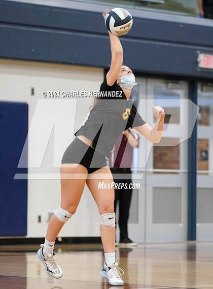Thumbnail 3 in Brenham vs. Anderson (UIL 5A Area Playoff) photogallery.
