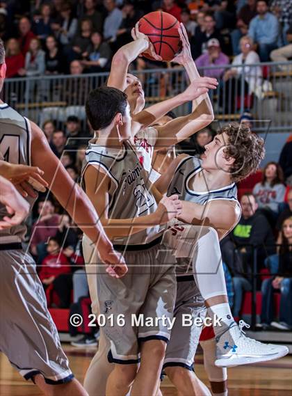 Thumbnail 1 in Jefferson City vs Fairmont (Machens Great 8 Classic) photogallery.