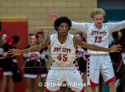 Thumbnail 3 in Jefferson City vs Fairmont (Machens Great 8 Classic) photogallery.