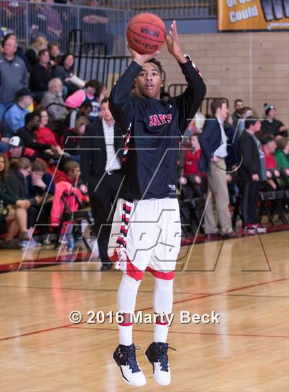 Thumbnail 1 in Jefferson City vs Fairmont (Machens Great 8 Classic) photogallery.