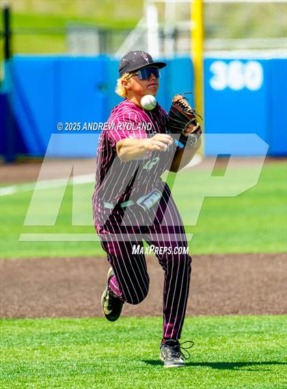 Thumbnail 3 in Golden vs. Cheyenne Mountain (CHSAA 4A Final Game 2) photogallery.