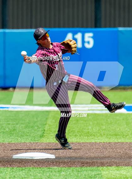 Thumbnail 2 in Golden vs. Cheyenne Mountain (CHSAA 4A Final Game 2) photogallery.