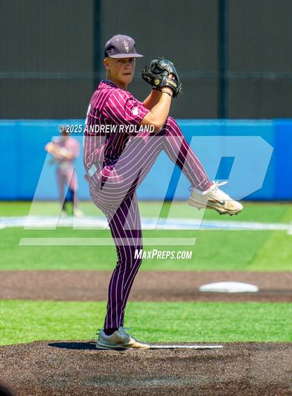 Thumbnail 1 in Golden vs. Cheyenne Mountain (CHSAA 4A Final Game 2) photogallery.