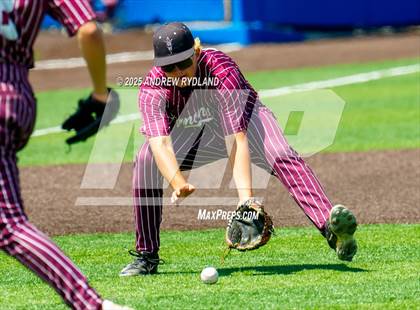 Thumbnail 1 in Golden vs. Cheyenne Mountain (CHSAA 4A Final Game 2) photogallery.
