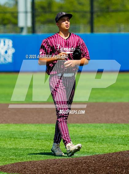 Thumbnail 2 in Golden vs. Cheyenne Mountain (CHSAA 4A Final Game 2) photogallery.