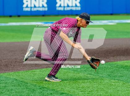 Thumbnail 1 in Golden vs. Cheyenne Mountain (CHSAA 4A Final Game 2) photogallery.