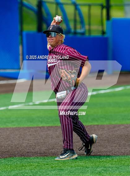 Thumbnail 1 in Golden vs. Cheyenne Mountain (CHSAA 4A Final Game 2) photogallery.