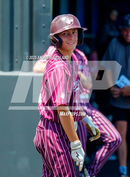 Thumbnail 2 in Golden vs. Cheyenne Mountain (CHSAA 4A Final Game 2) photogallery.