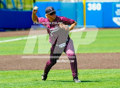 Thumbnail 2 in Golden vs. Cheyenne Mountain (CHSAA 4A Final Game 2) photogallery.