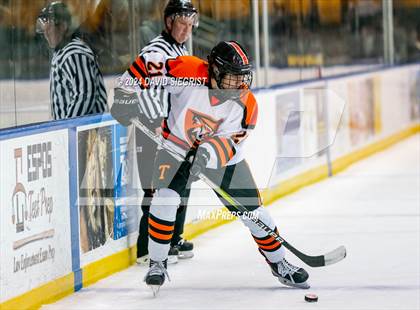Thumbnail 3 in Morris Knolls vs. Tenafly photogallery.